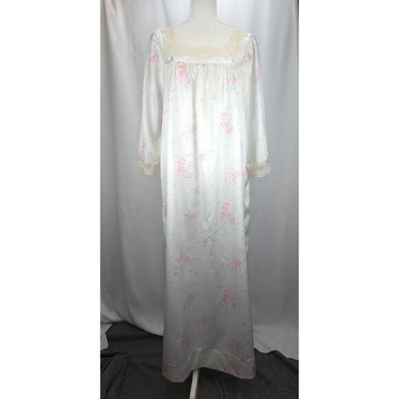 Vintage Silky Feel Nylon & Lace Floral Givenchy Intimite Paris Long Nightgown MD - Picture 10 of 10